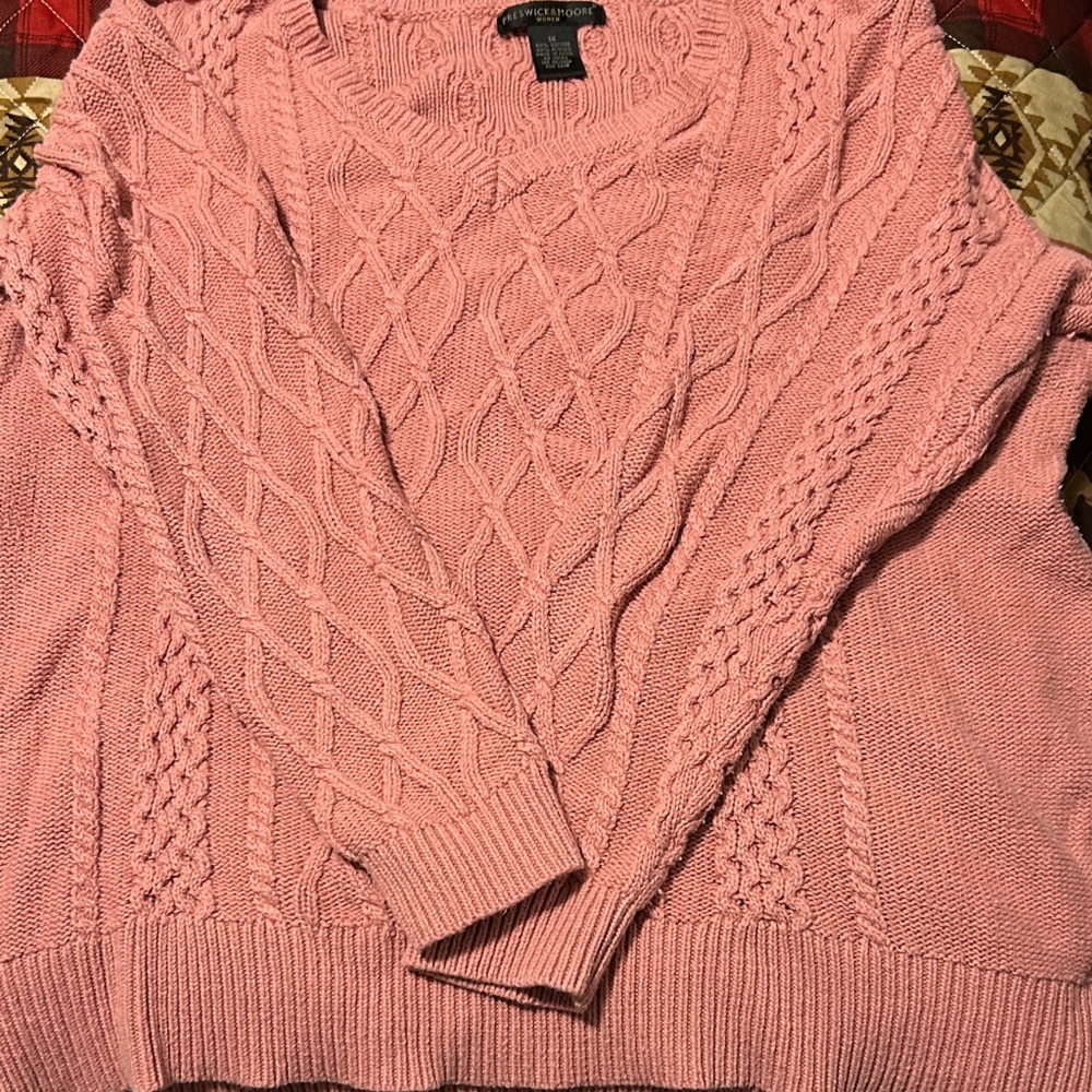 Preswick & Moore Pink Cable Knit Sweater